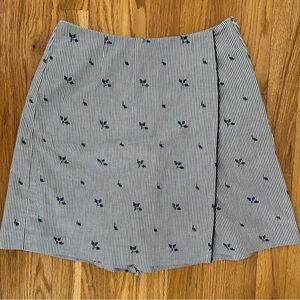 Liz Claiborne Liz Sport Skort | Navy Stripe | Size 8